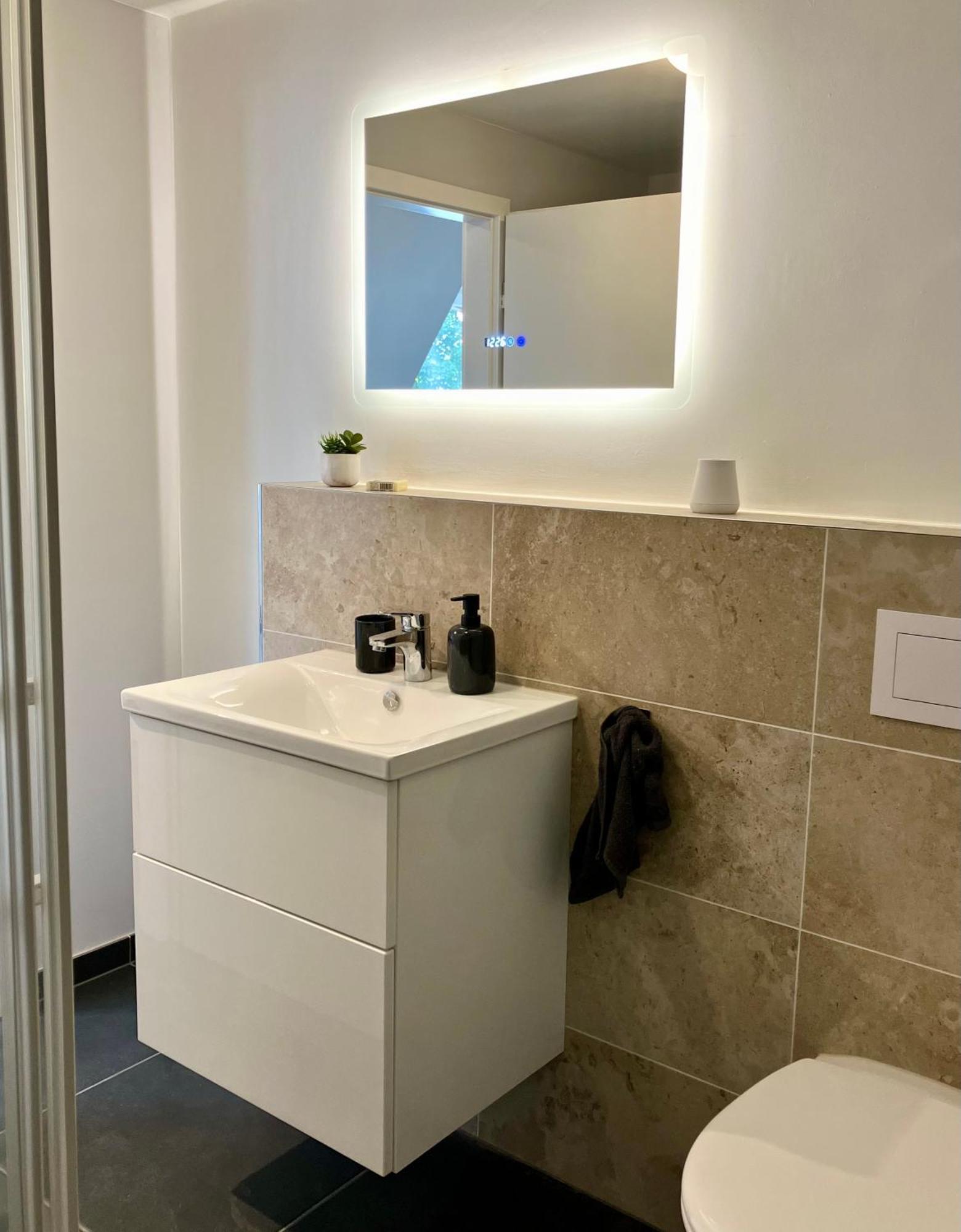נורדרשטט Airport Business Apartment מראה חיצוני תמונה